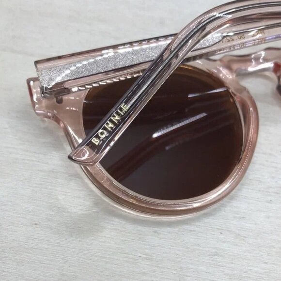 Bonnie Clyde The Hill Sunglasses Round Sheer Crystal Pink main image 8